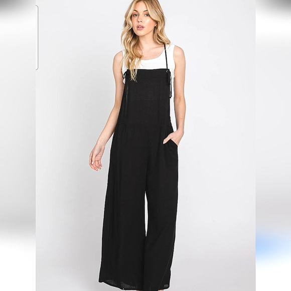 FINALTOUCH Spaghetti Strap Overalls In Black. Size Small - Picture 1 of 14
